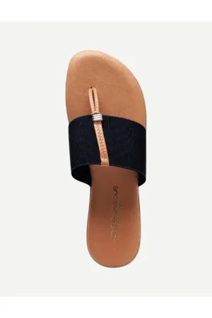 Andre Assous Nice Thong Sandal, Black