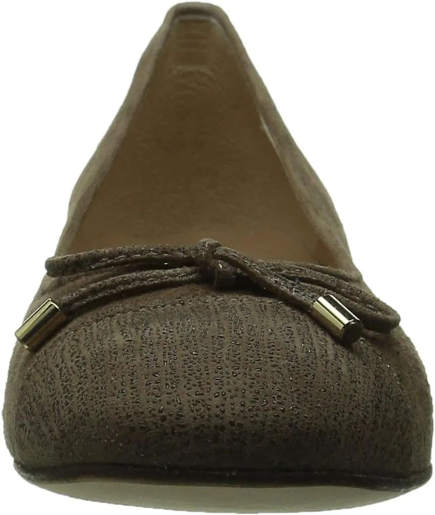 Andre Assous Women's Vera Dress Pump