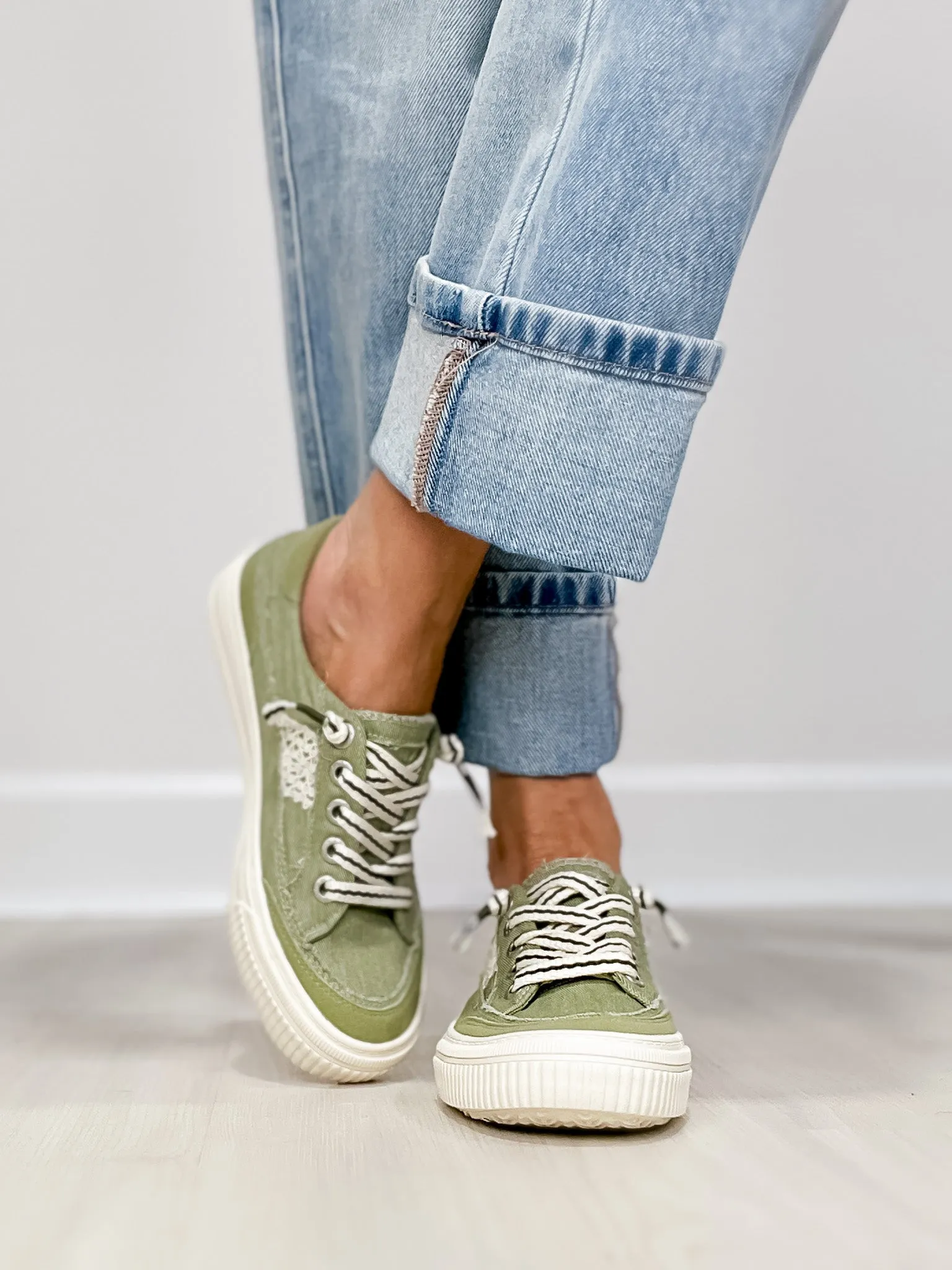 Blowfish Alex Slip-On Shoes in PISTACHIO
