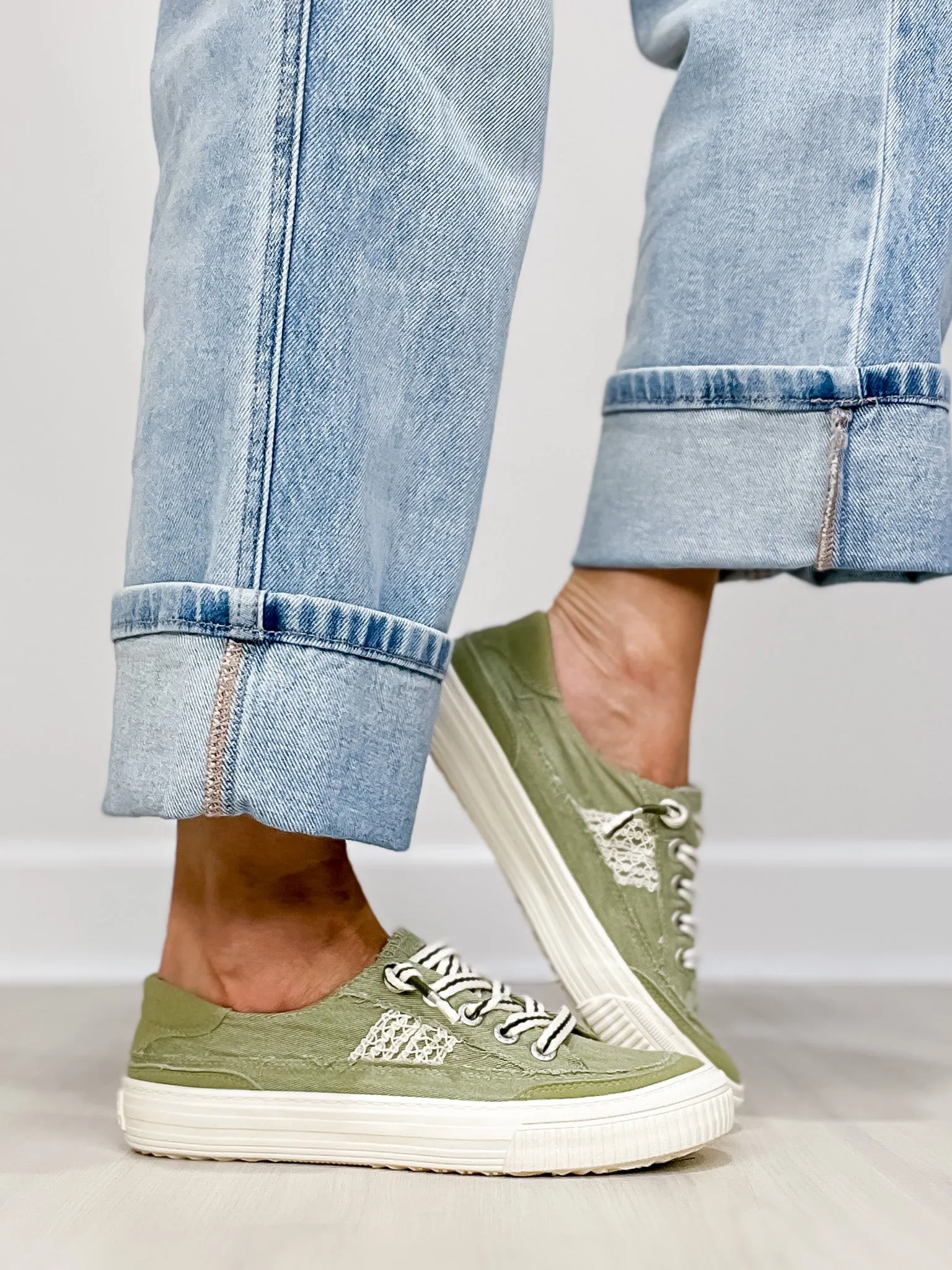 Blowfish Alex Slip-On Shoes in PISTACHIO
