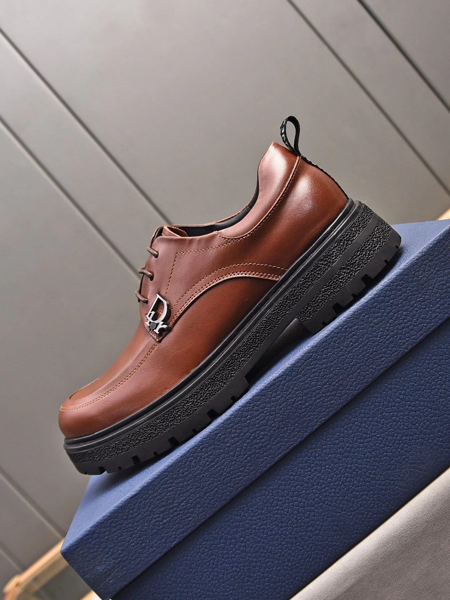 CD EXPLORER LACE-UP LOAFER BRICK CALFSKIN
