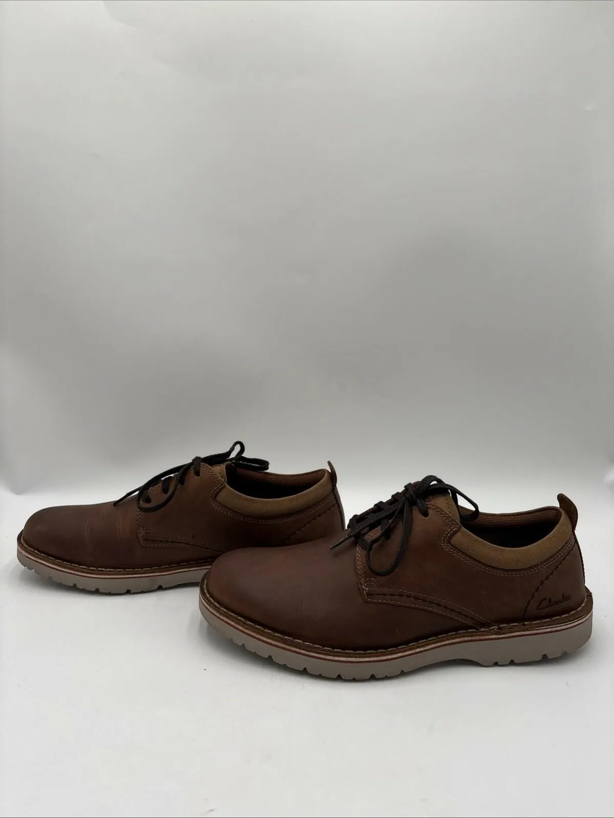 Clarks Men's Eastridge Low Shoes Brown Size 10.5M