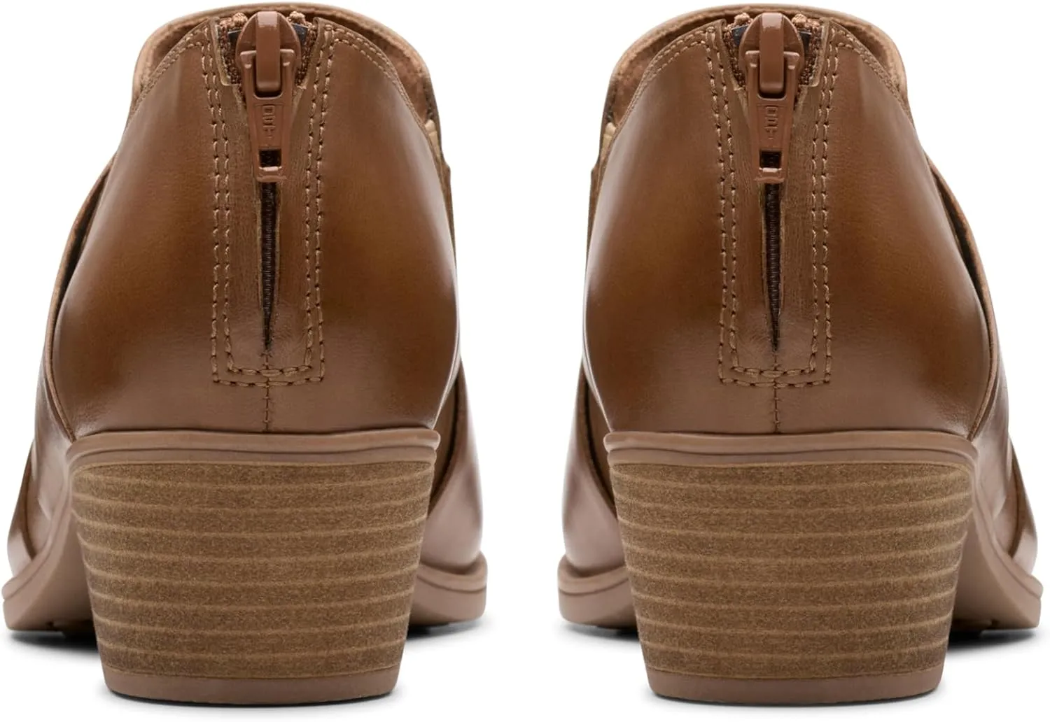 Clarks Women's Charlten Gema Pump