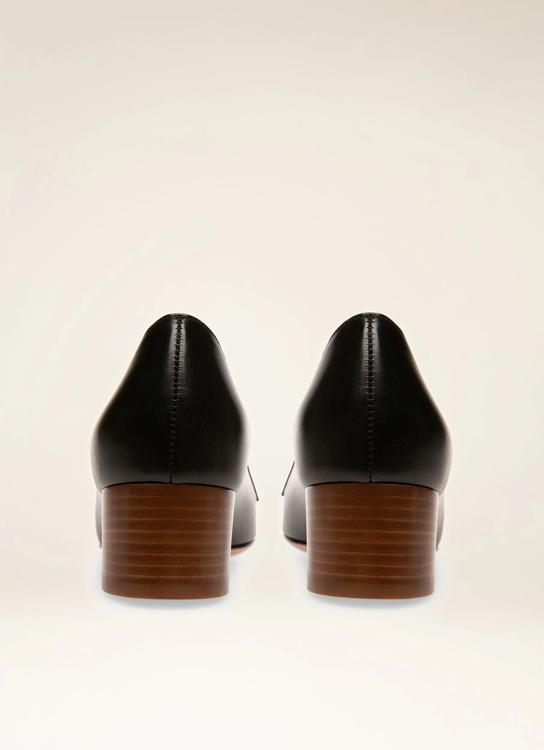 Dielle Leather Pumps In Black