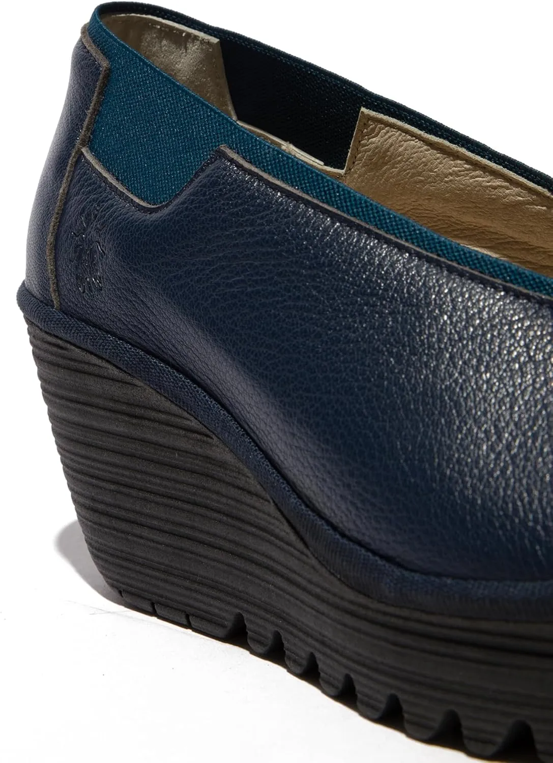 Fly London Women's Low-Top Oxford