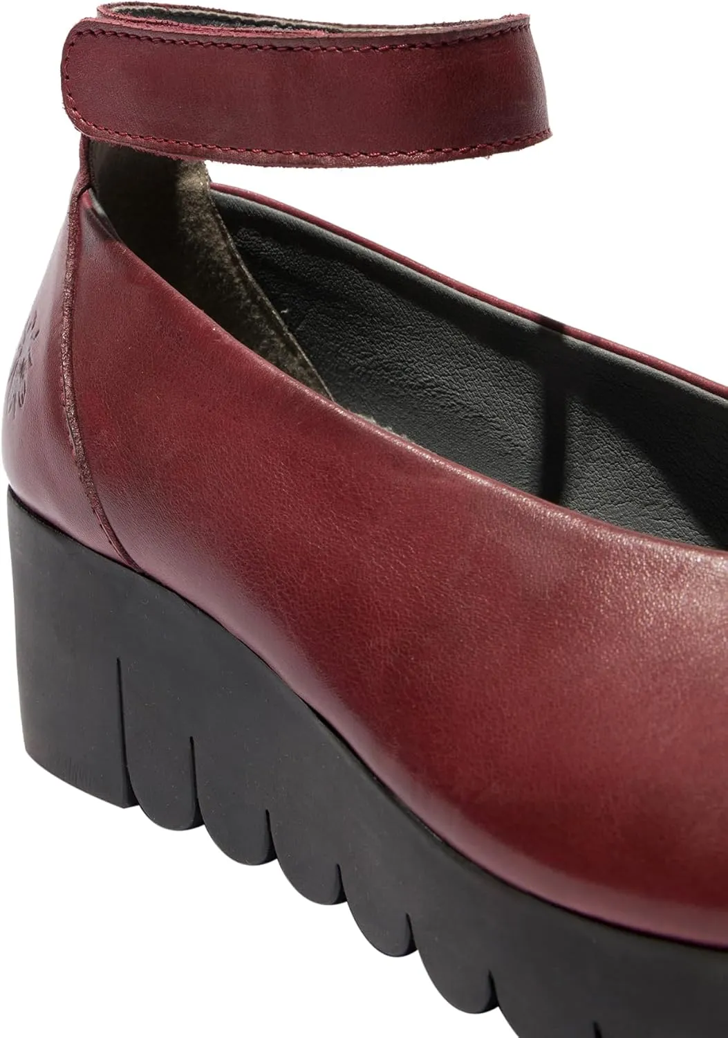 FLY London Women's Vily161fly Pump