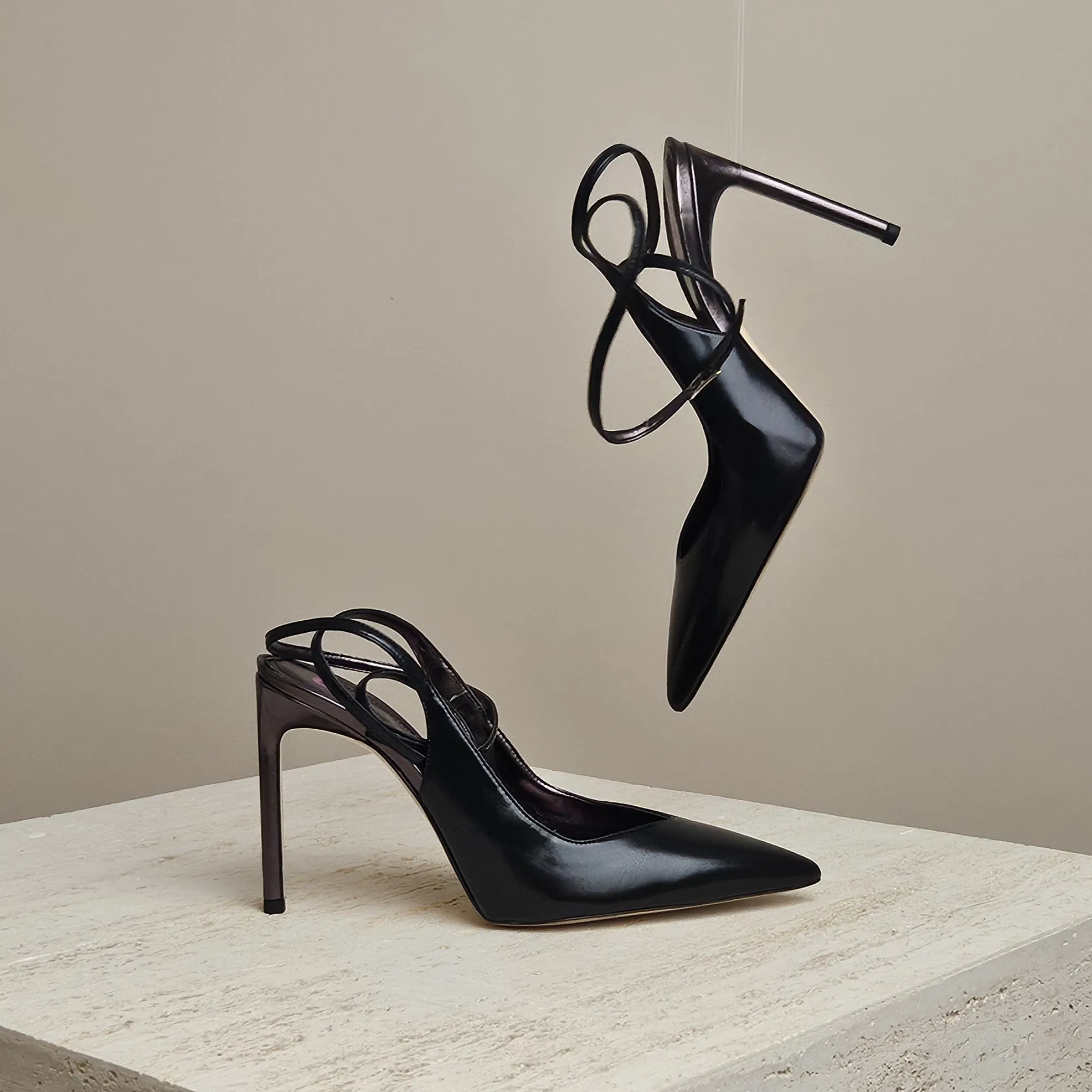 Gigi Moon Pump
