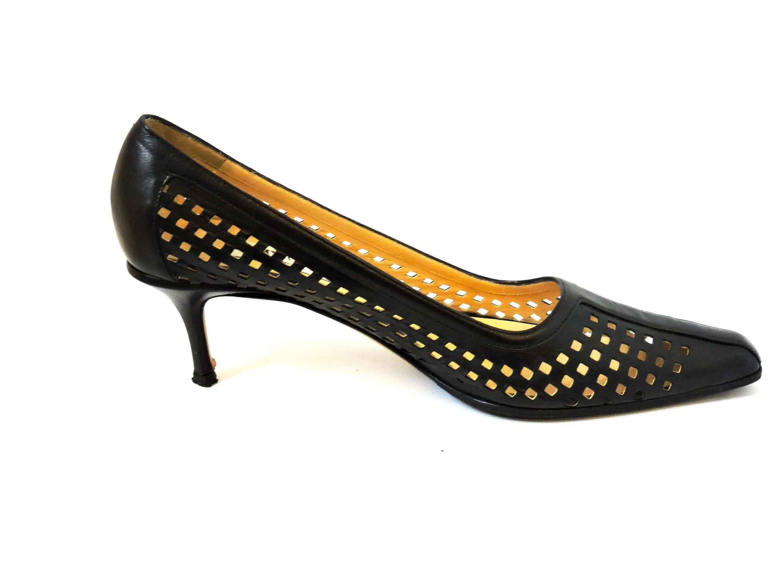Jimmy Choo Laser Cut Pump Size 39 It (9 Us)