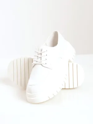 Ladies Camdenn Lug Sole Lace-Up Loafer - White