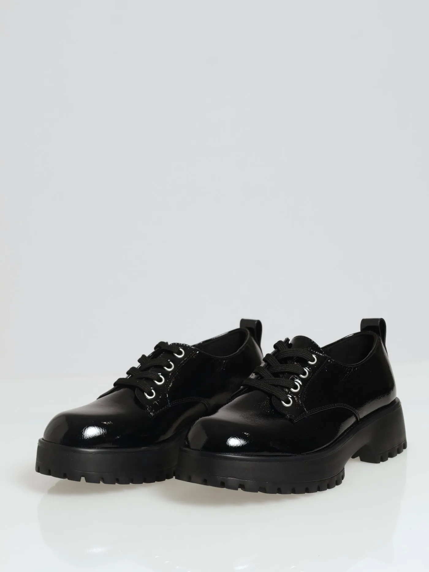 Makinley Chunky Lace Loafer - Black