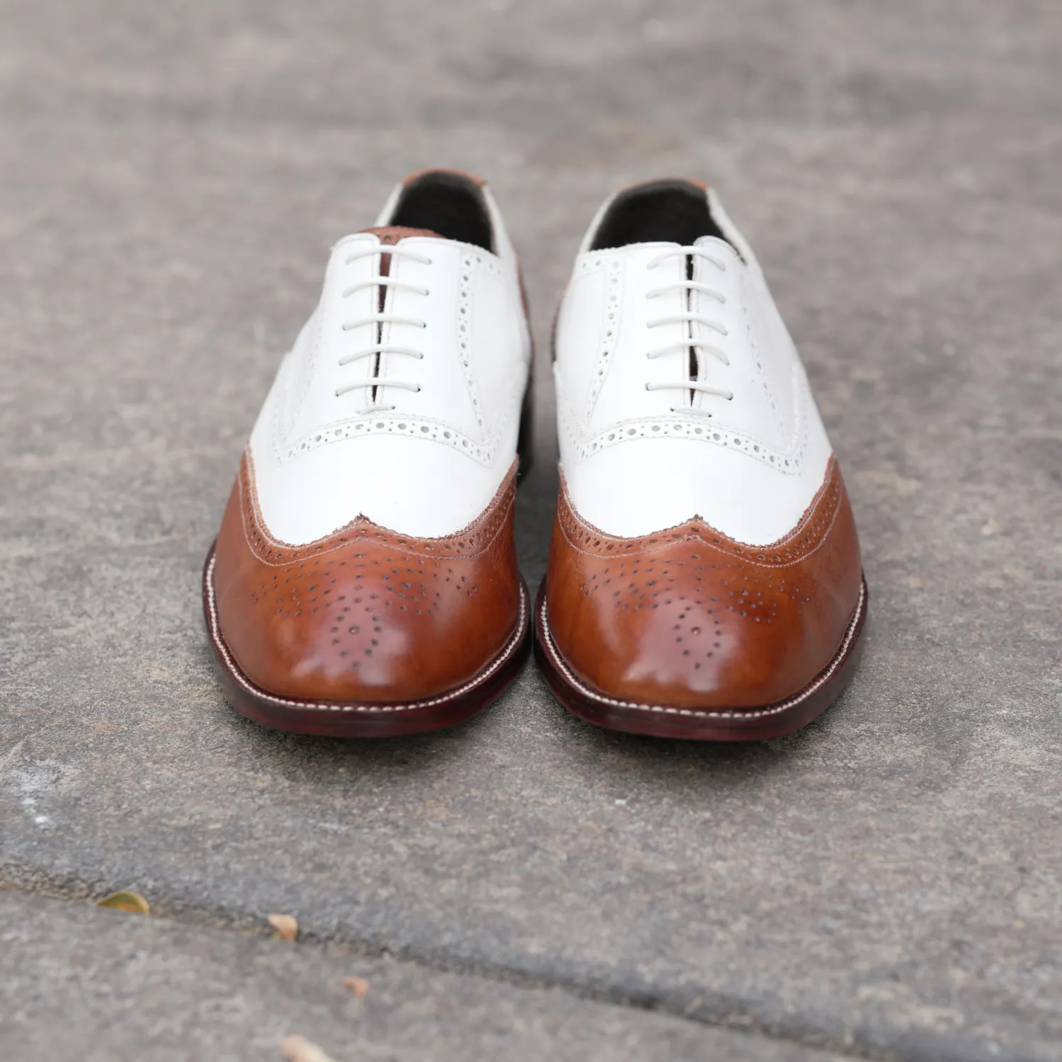 Men's Wingtip Brogue Lace-Up Full-Grain Leather Dress Shoes