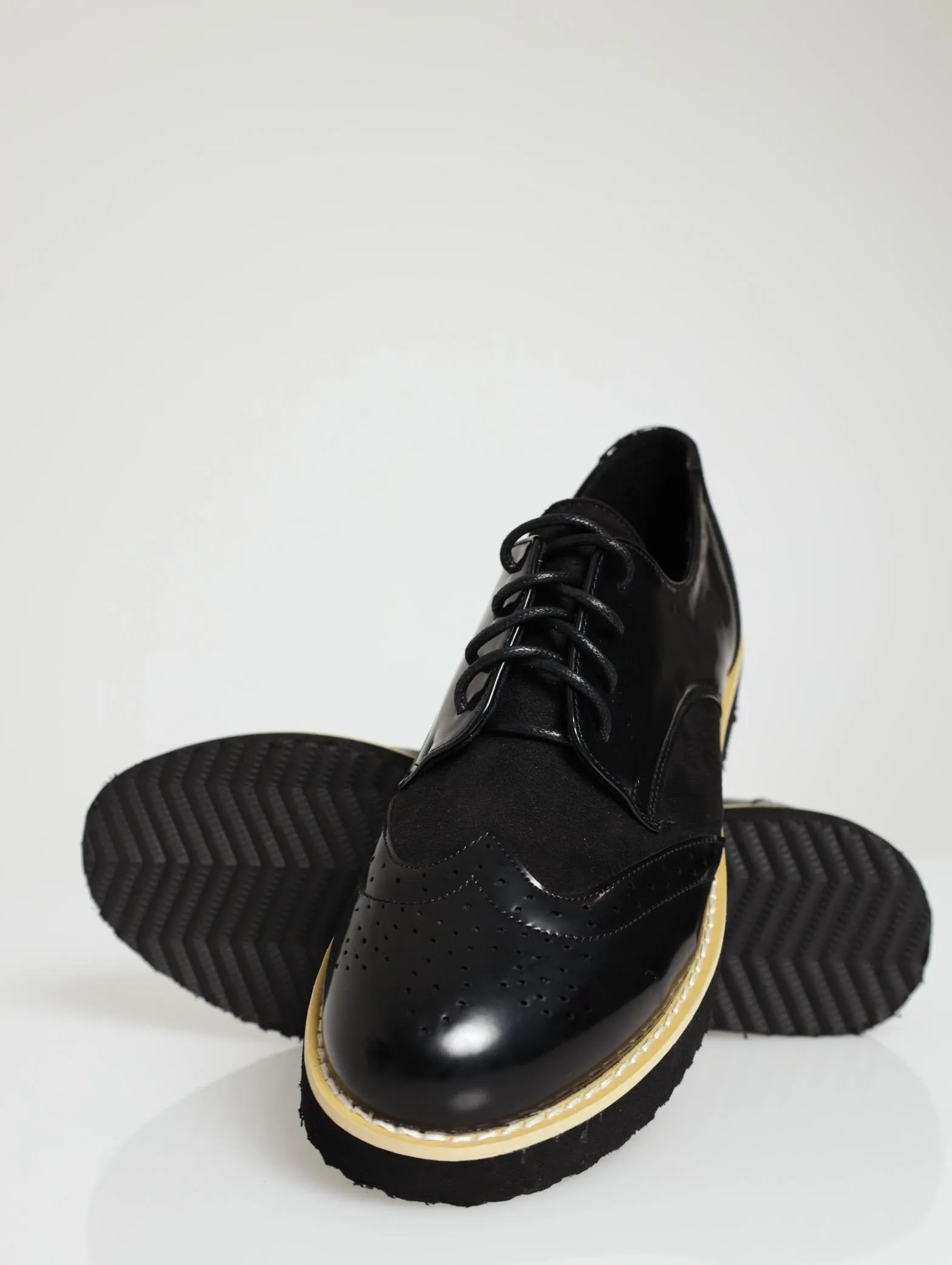 Mult-Fabric Brogue Lace-Up Loafer - Black