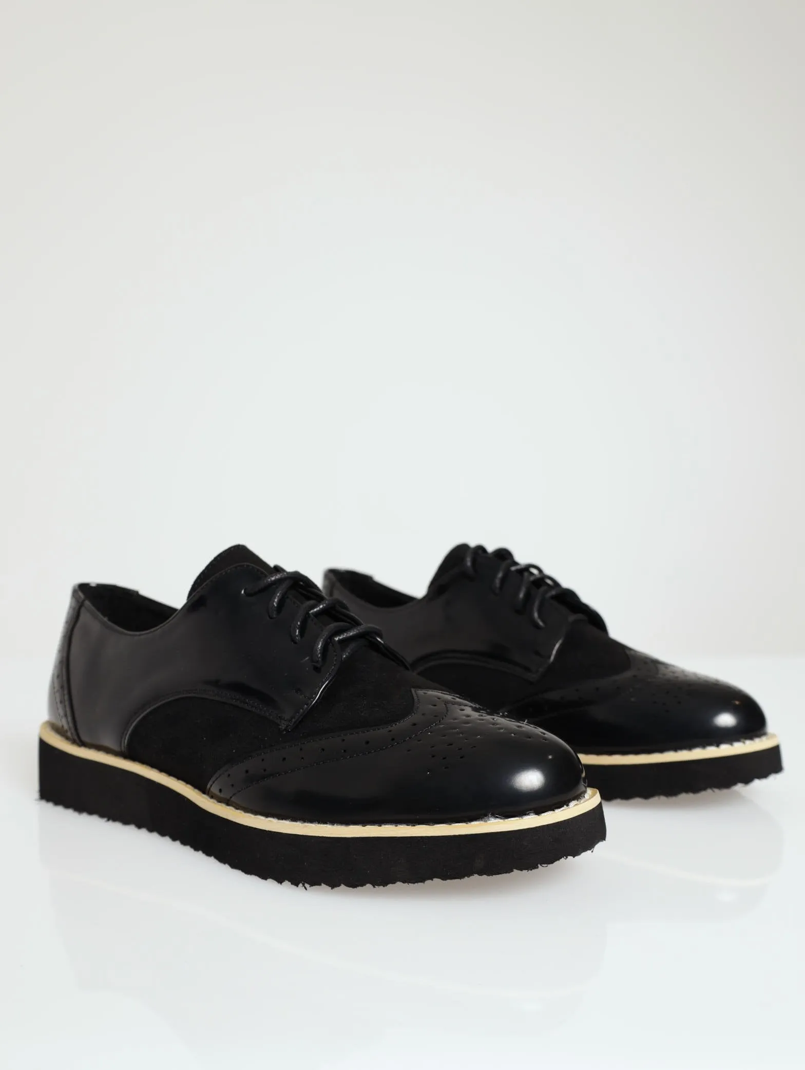 Mult-Fabric Brogue Lace-Up Loafer - Black