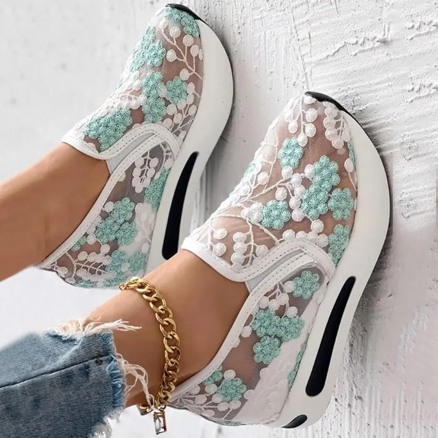 Platform Sneakers for Women Dressy Summer Shoes Lightweight Walking Shoes Fashion Casual Sneakers Comfortable Embroidery Floral Shoe Mesh Breathable Slip On Footwear Floral Loafers
