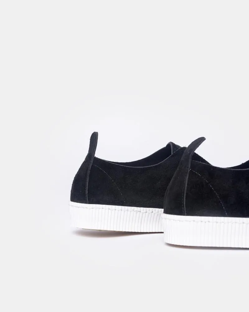 Slip On Sneaker in Black