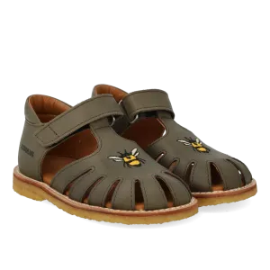 Starter sandal with bee embroidery