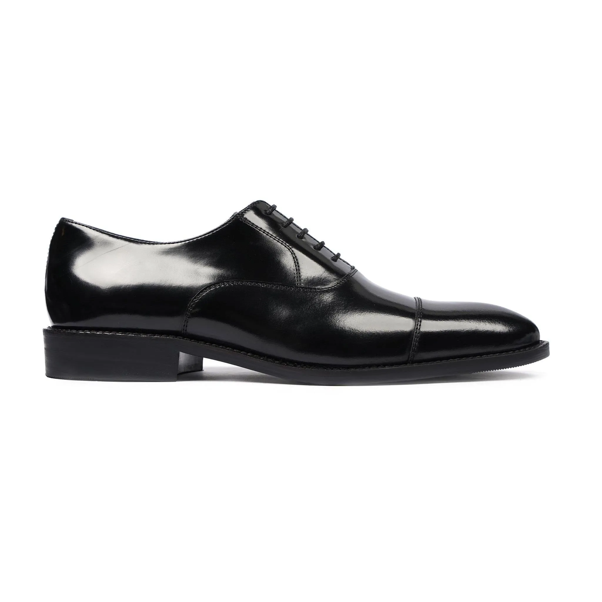 The Oxford Gentleman | Toe Cap Mens Leather Shoes
