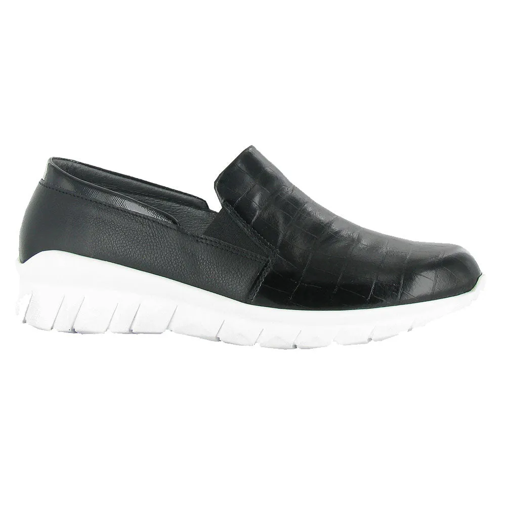 Titan Slip On Sneaker (18018)