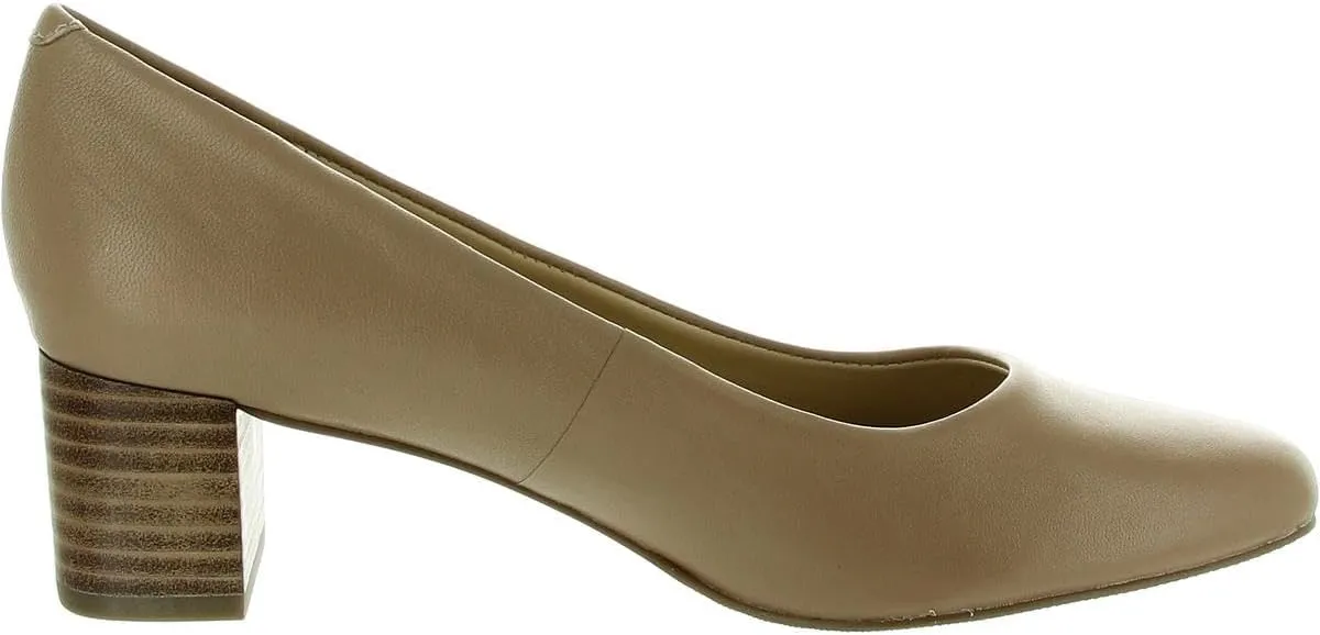 Trotters Women's Kari Pump